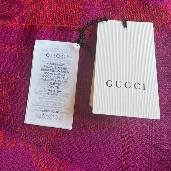 GUCCI EMBROIDERED GG Supreme 45x95 Women’s Scarf Flame Pink BNWT Made In Italy - Picture 1 of 16